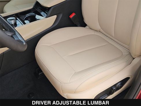 Used 2023 Jeep Grand Cherokee Limited image 16