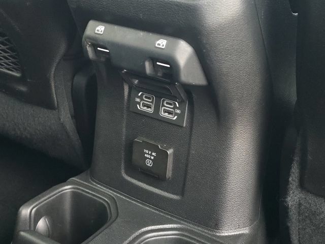 Used 2024 Jeep Gladiator Rubicon AWD/4WD image 18