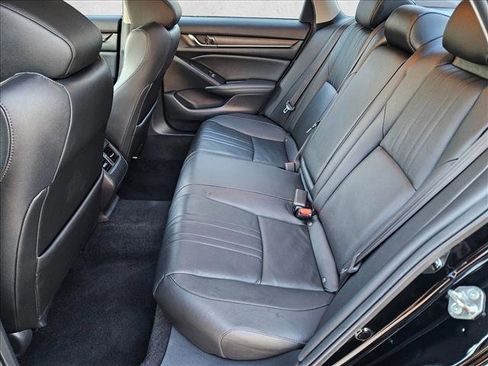 Used 2019 Honda Accord EX-L image 18