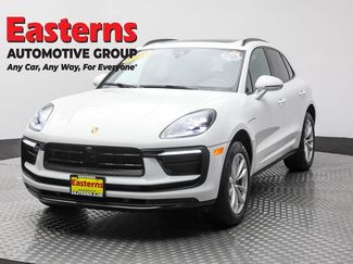 Used 2023 Porsche Macan T w/ Premium Package Plus video 1