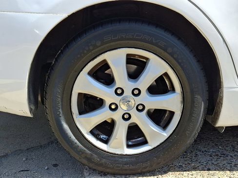 Used 2010 Toyota Camry XLE FWD image 8