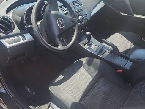 Used 2013 MAZDA MAZDA3 i SV w/ Convenience Pkg FWD image 8