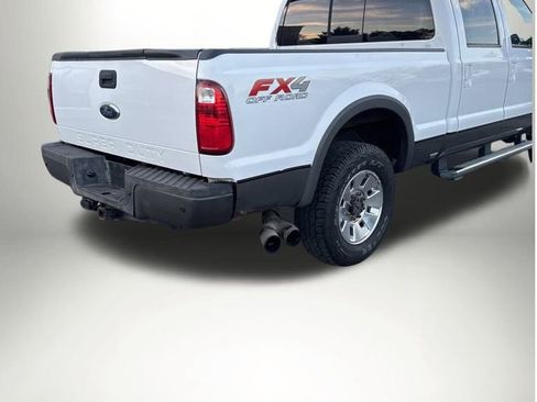 Used 2008 Ford F250 FX4 image 6