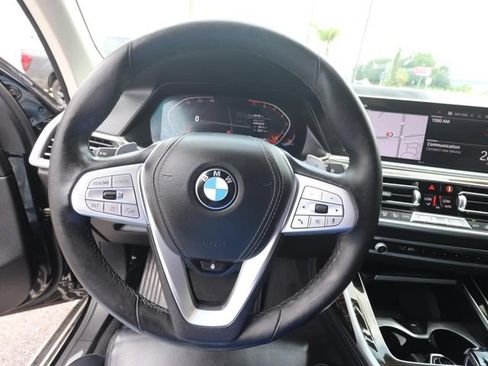 Used 2020 BMW X7 xDrive40i w/ Cold Weather Package AWD/4WD image 19