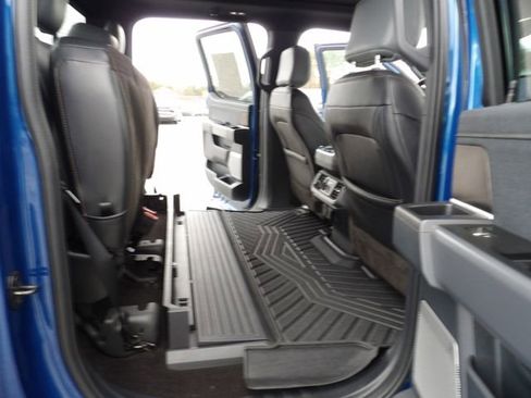 Certified 2022 Ford F150 Lightning Lariat w/ Equipment Group 511A High image 34