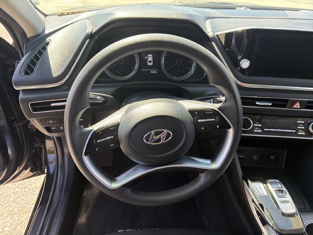 Used 2023 Hyundai Sonata SEL FWD image 12