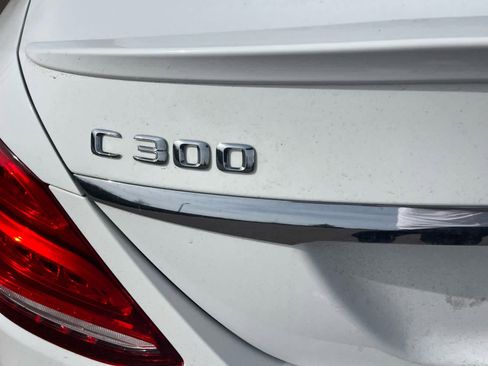 Used 2016 Mercedes-Benz C 300 4MATIC Sedan image 8