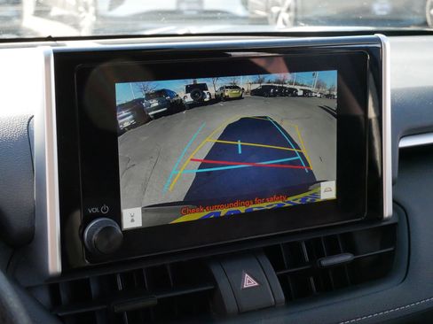 Used 2024 Toyota RAV4 XLE image 29