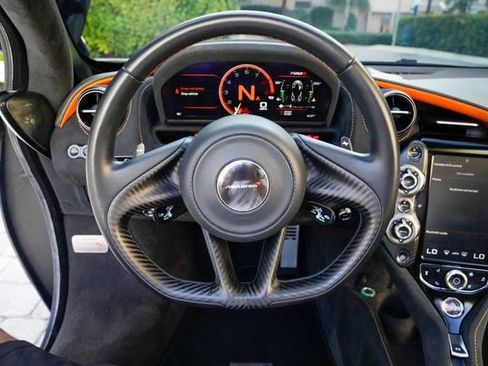 Used 2018 McLaren 720S Performance image 59