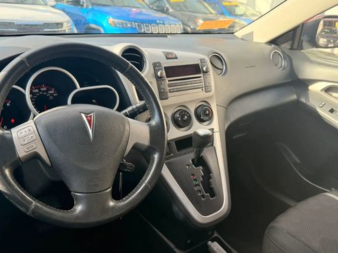 Used 2009 Pontiac Vibe AWD w/ Sun And Sound Package image 17