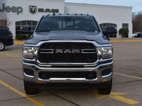Used 2022 RAM 2500 Tradesman image 2