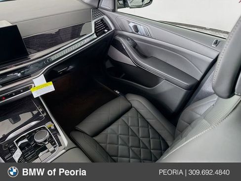 New 2026 BMW X5 xDrive50e image 25