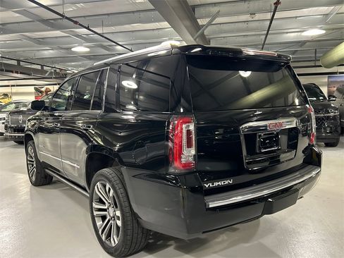Used 2019 GMC Yukon Denali w/ Denali Ultimate Package image 4