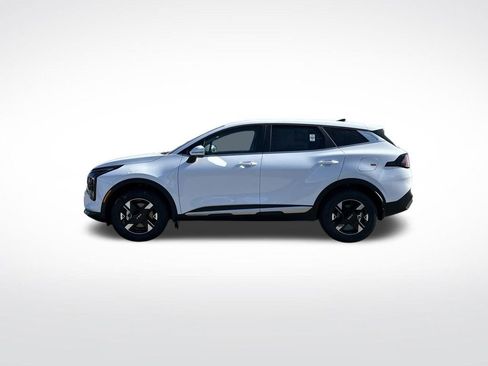 New 2026 Kia Sportage LX image 2