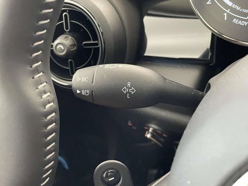 Used 2024 MINI Cooper S FWD image 32