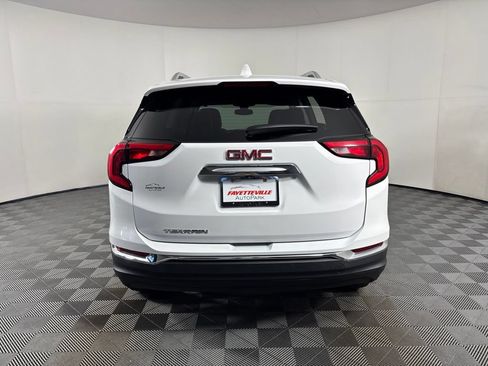 Used 2020 GMC Terrain SLT FWD image 4