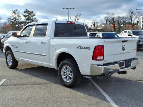 Used 2018 RAM 1500 SLT image 7