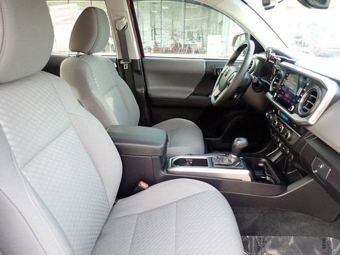 Certified 2023 Toyota Tacoma SR5 image 3