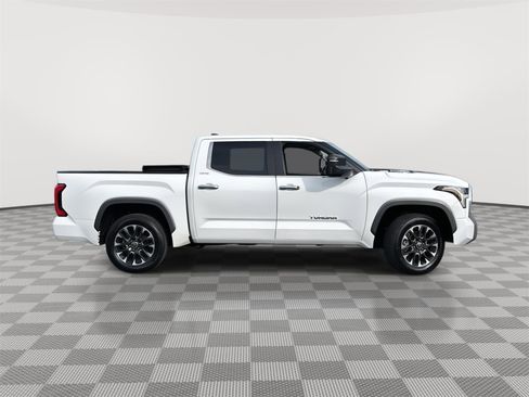 Used 2024 Toyota Tundra Limited AWD/4WD image 7