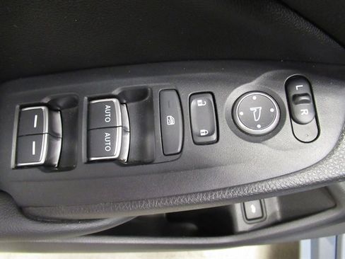 Used 2022 Honda Accord Sport image 18
