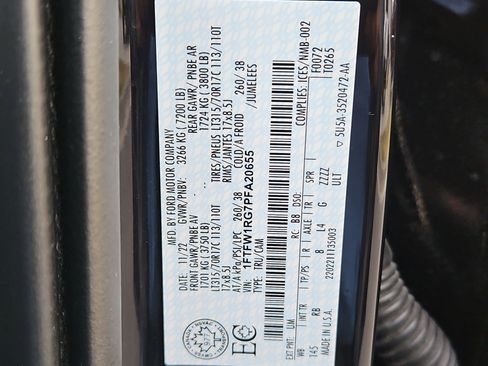 Used 2023 Ford F150 Raptor w/ Raptor Carbon Fibre Package image 38