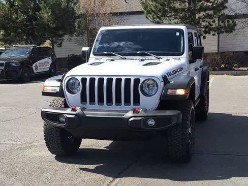 Used 2023 Jeep Wrangler Unlimited Rubicon w/ Cold Weather Group AWD/4WD image 4
