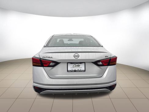 Used 2023 Nissan Altima 2.5 SV image 6