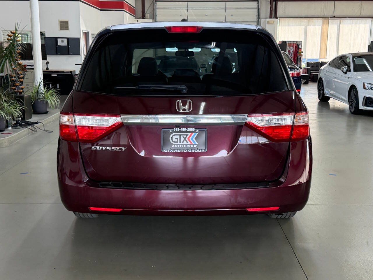Used 2011 Honda Odyssey EX-L image 3