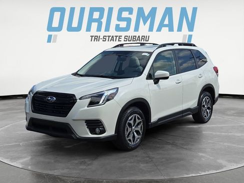 Used 2021 Subaru Forester AWD/4WD image 2