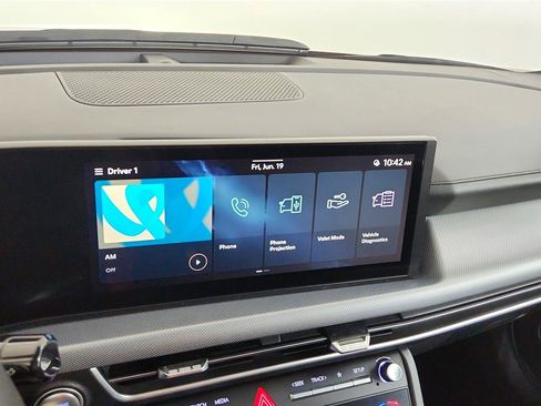 Used 2025 Hyundai Sonata SEL FWD image 23