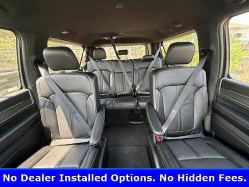 Used 2025 Jeep Wagoneer L Series II AWD/4WD image 7