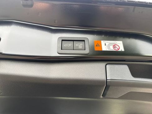 New 2026 Toyota RAV4 XSE AWD/4WD image 15
