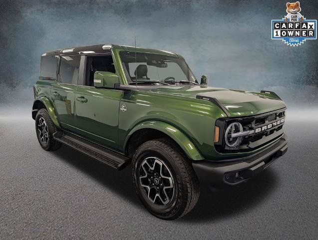 Certified 2025 Ford Bronco Outer Banks AWD/4WD image 3