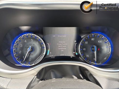 Certified 2023 Chrysler Pacifica Limited w/ Uconnect Theater Family Group AWD/4WD image 76