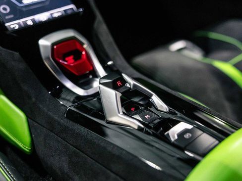 Used 2023 Lamborghini Huracan Tecnica image 26