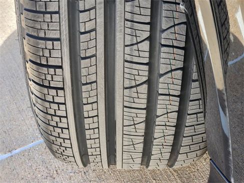 Used 2022 Audi Q7 3.0T Premium Plus image 11