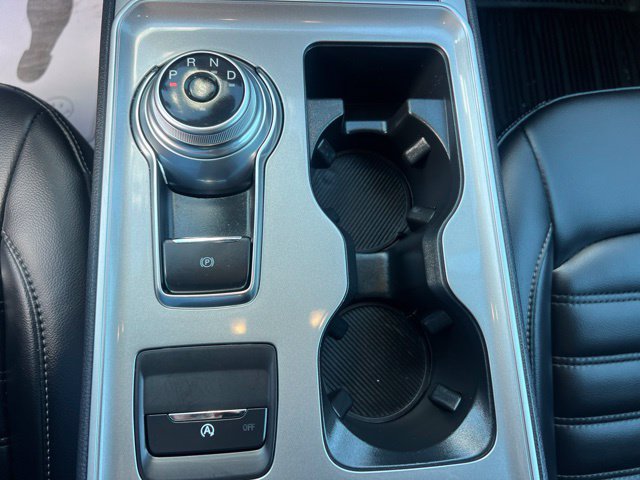 Used 2024 Ford Edge SEL w/ Convenience Package AWD/4WD image 32
