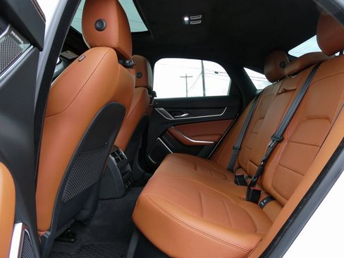 Used 2024 Jaguar XF R-Dynamic SE image 17