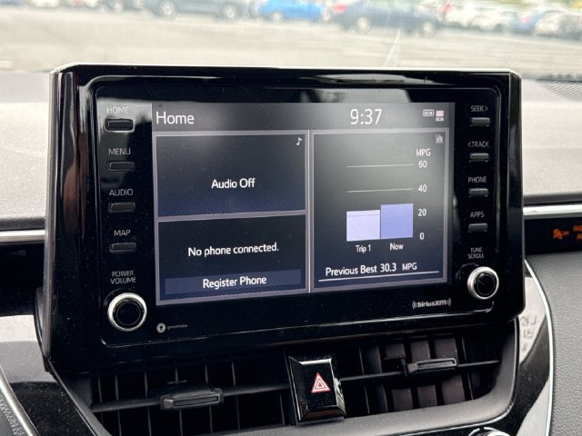 Used 2022 Toyota Corolla LE FWD image 27
