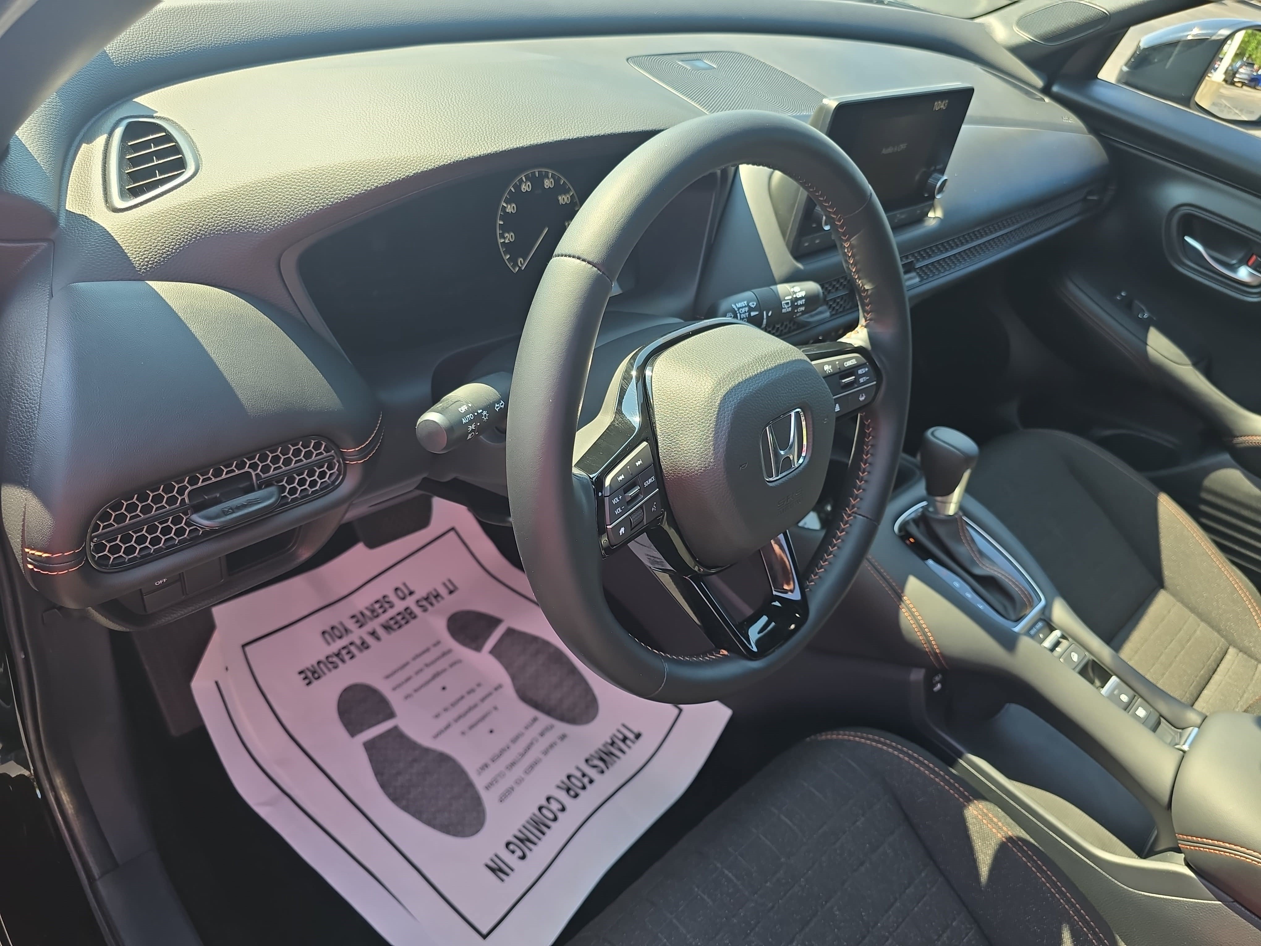 Certified 2025 Honda HR-V Sport image 15