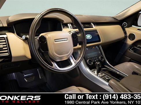 Used 2018 Land Rover Range Rover Sport HSE Dynamic image 39