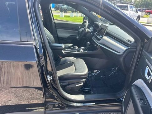 Used 2024 Jeep Compass Latitude AWD/4WD image 30