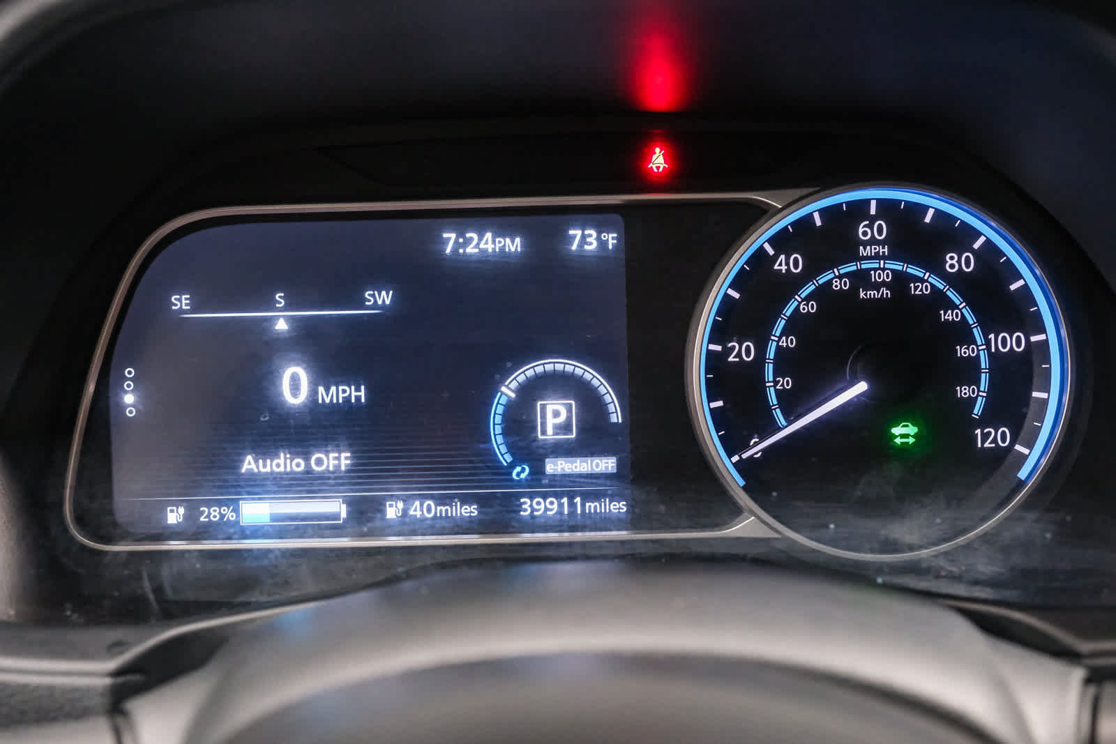 Used 2020 Nissan Leaf SV w/ SV Technology Package FWD image 25