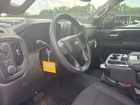 Used 2026 Chevrolet Silverado 2500 Custom w/ Custom Value Package AWD/4WD image 20
