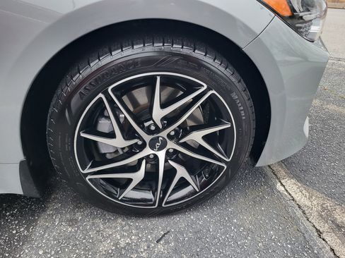 Used 2023 Kia Stinger GT-Line w/ Sun & Sound Package image 7