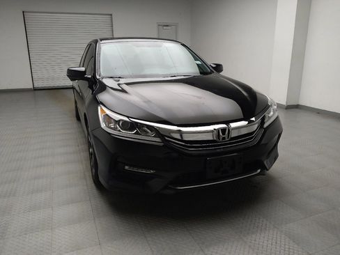 Used 2016 Honda Accord EX image 14