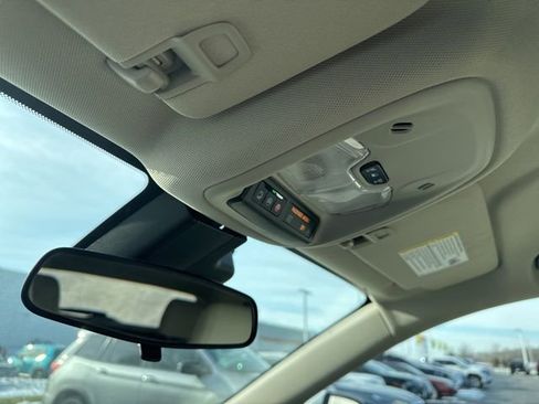 Used 2023 Buick Encore GX Preferred w/ Cold Weather Comfort Package image 13