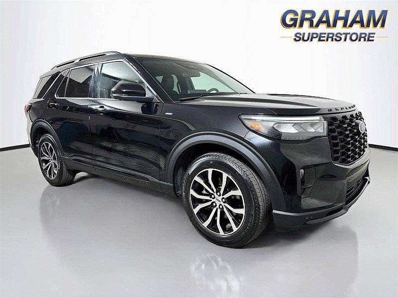 Used 2026 Ford Explorer ST-Line AWD/4WD image 1