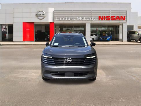 New 2026 Nissan Kicks SV w/ Charging Package FWD image 8