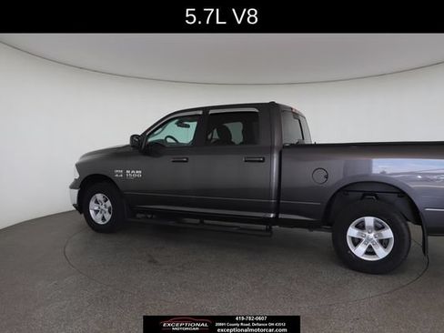 Used 2019 RAM 1500 Classic SLT AWD/4WD image 9